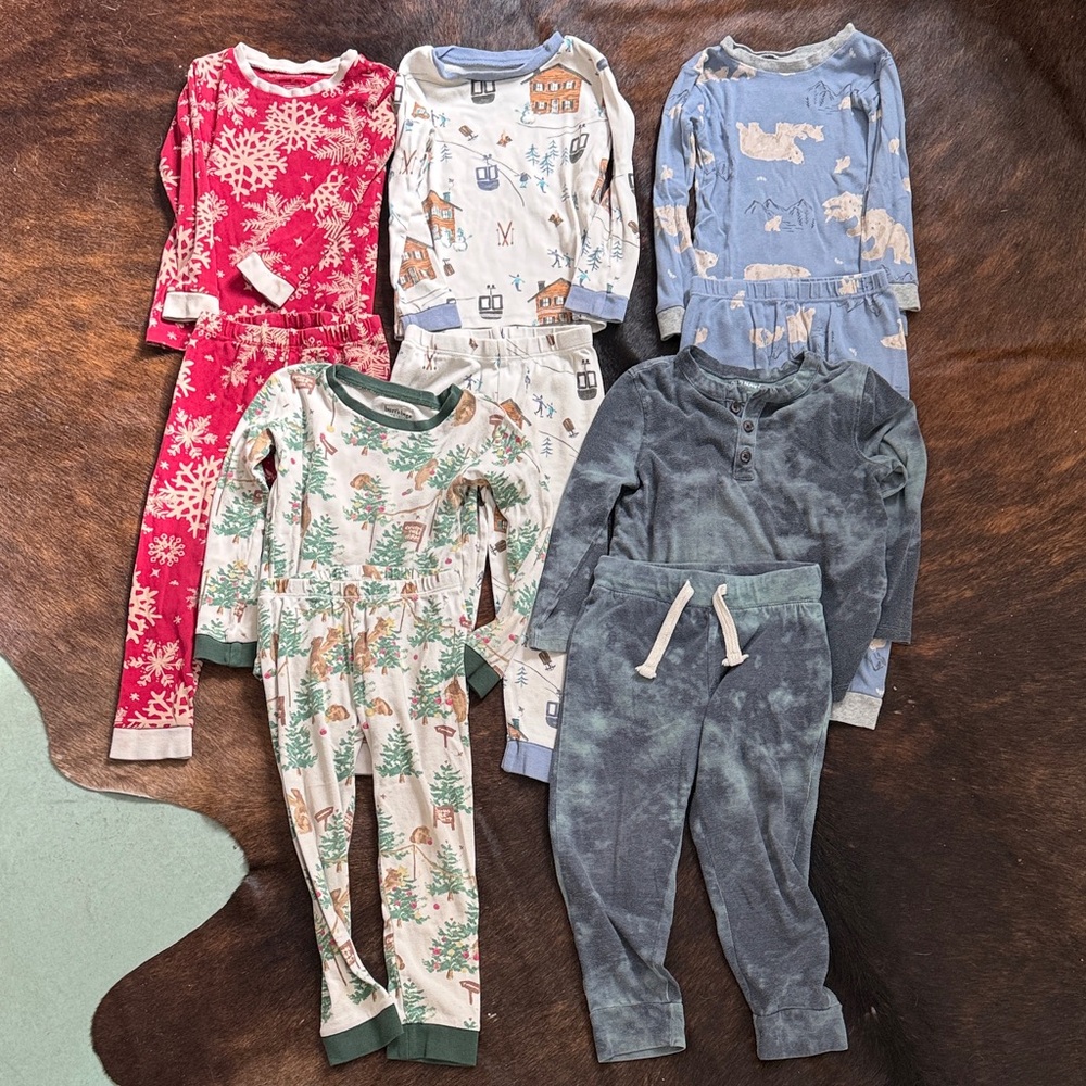 Lot of Burt’s Bees pajamas